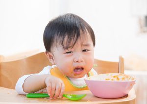 Trẻ biếng ăn nên bổ sung gì?